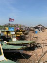 cambodia 506 * die ganzen Ausflugsboote * 1536 x 2048 * (1.21MB)